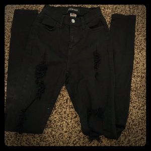 FASHION NOVA Glistening Jeans Size 3